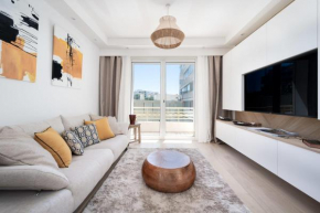 Cannes Luxury Rental - Croisette Apartment